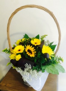 Cesta con flor natural 50€